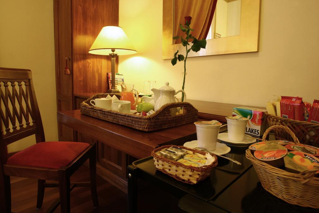 Bed and Breakfast Al Colonnato Di San Pietro Rzym Zewnętrze zdjęcie