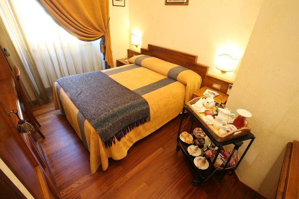 Bed and Breakfast Al Colonnato Di San Pietro Rzym Zewnętrze zdjęcie