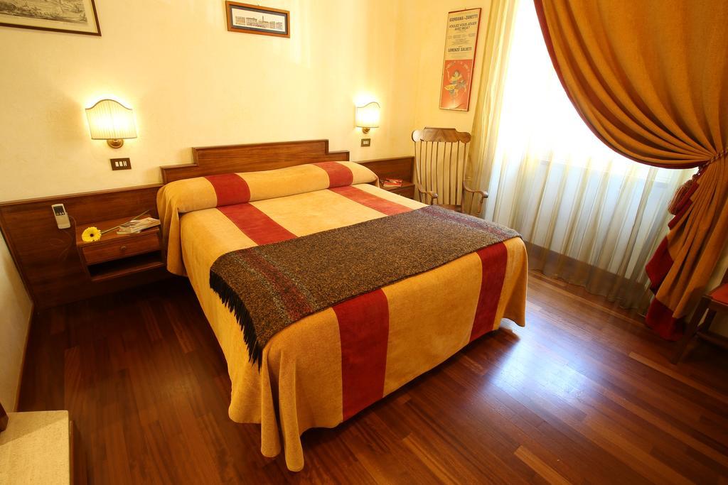 Bed and Breakfast Al Colonnato Di San Pietro Rzym Zewnętrze zdjęcie